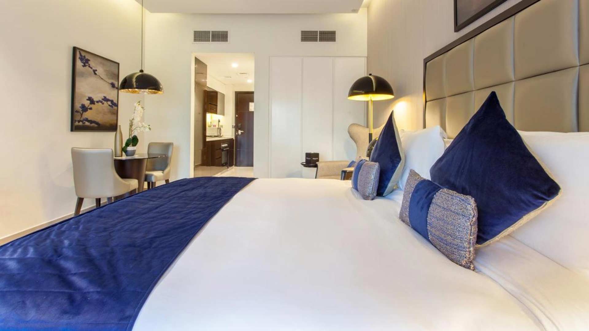 Apartment in Downtown Dubai, Dubai, UAE, 1 room, 151 sq.m. No. 27362 - 4