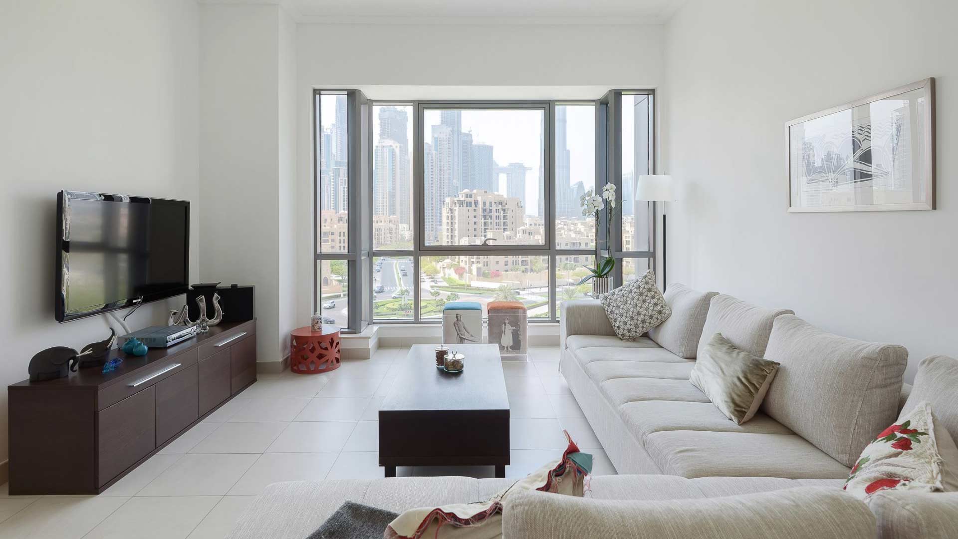 Apartment in Downtown Dubai, Dubai, UAE, 2 bedrooms, 145 sq.m. No. 27350 - 11