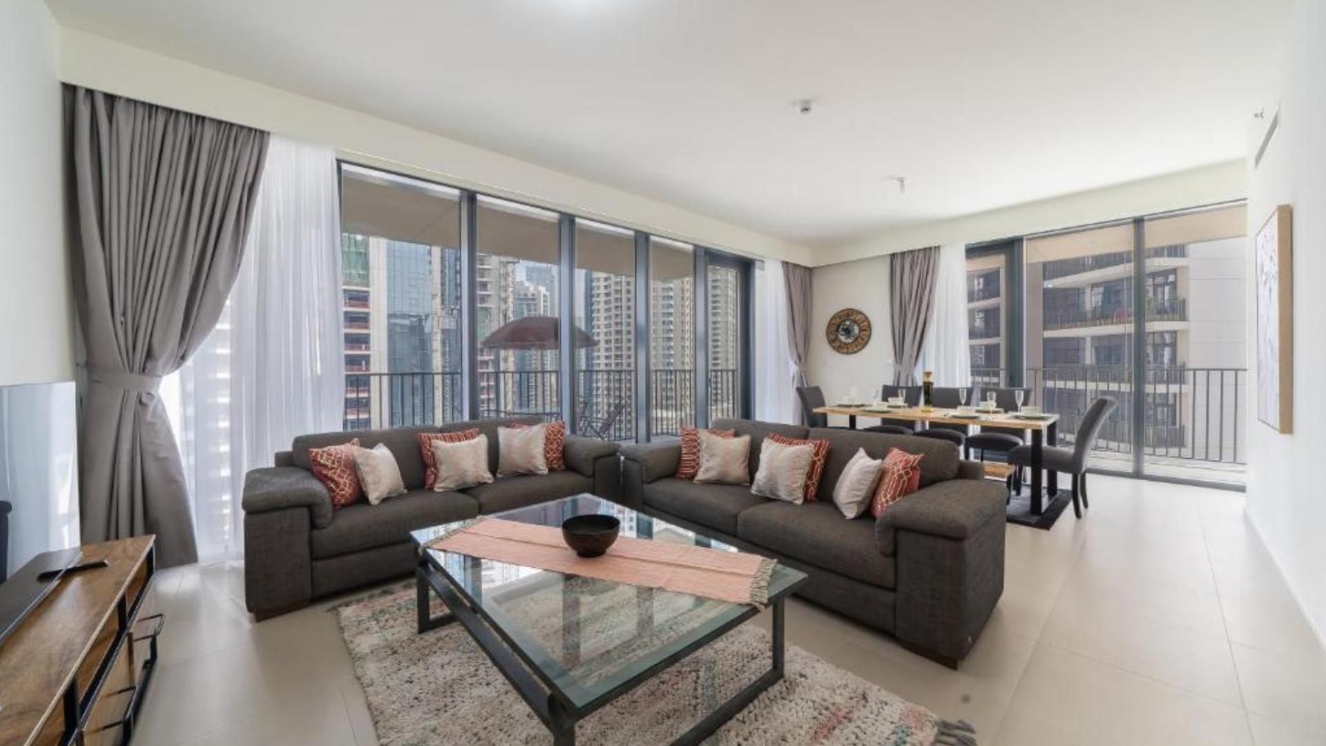 Apartment in Downtown Dubai, Dubai, UAE, 3 bedrooms, 215 sq.m. No. 27300 - 1