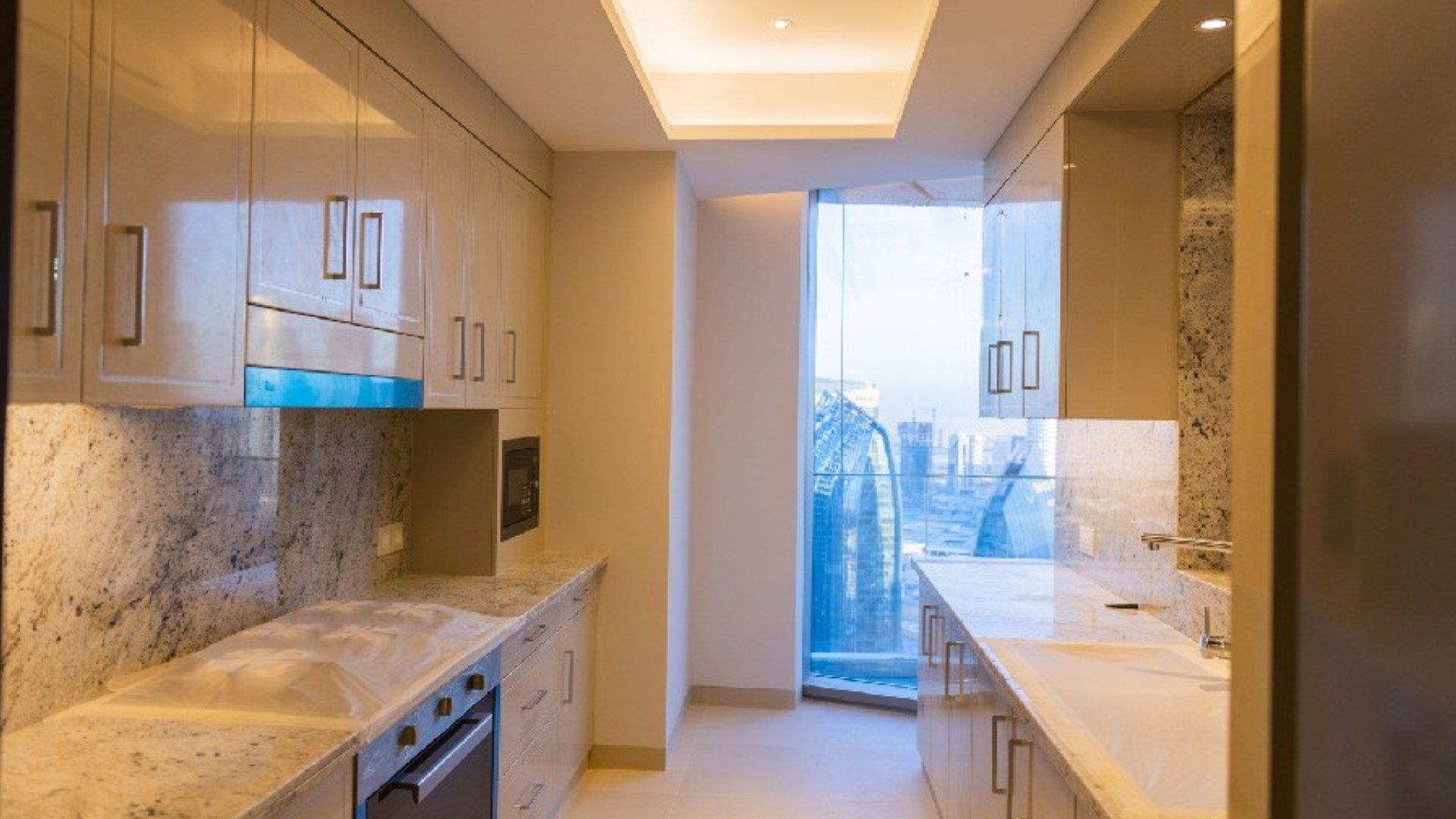 Apartment in Downtown Dubai, Dubai, UAE, 3 bedrooms, 185 sq.m. No. 27298 - 3