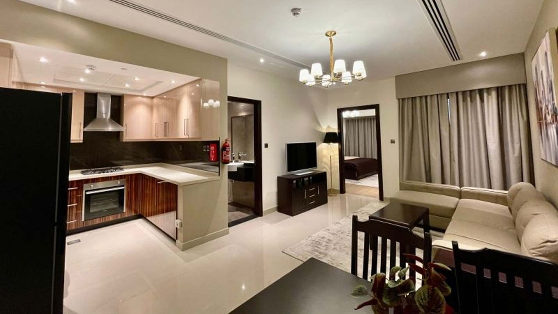 Apartment in Downtown Dubai, Dubai, UAE, 3 bedrooms, 150 sq.m. No. 27568 - 1